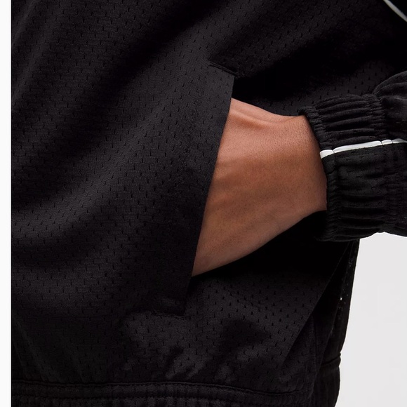 Lululemon Mesh Jacket - Picture 3 of 7